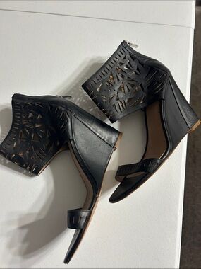 Nicole Miller Black Laser-Cut Wedge Sandals